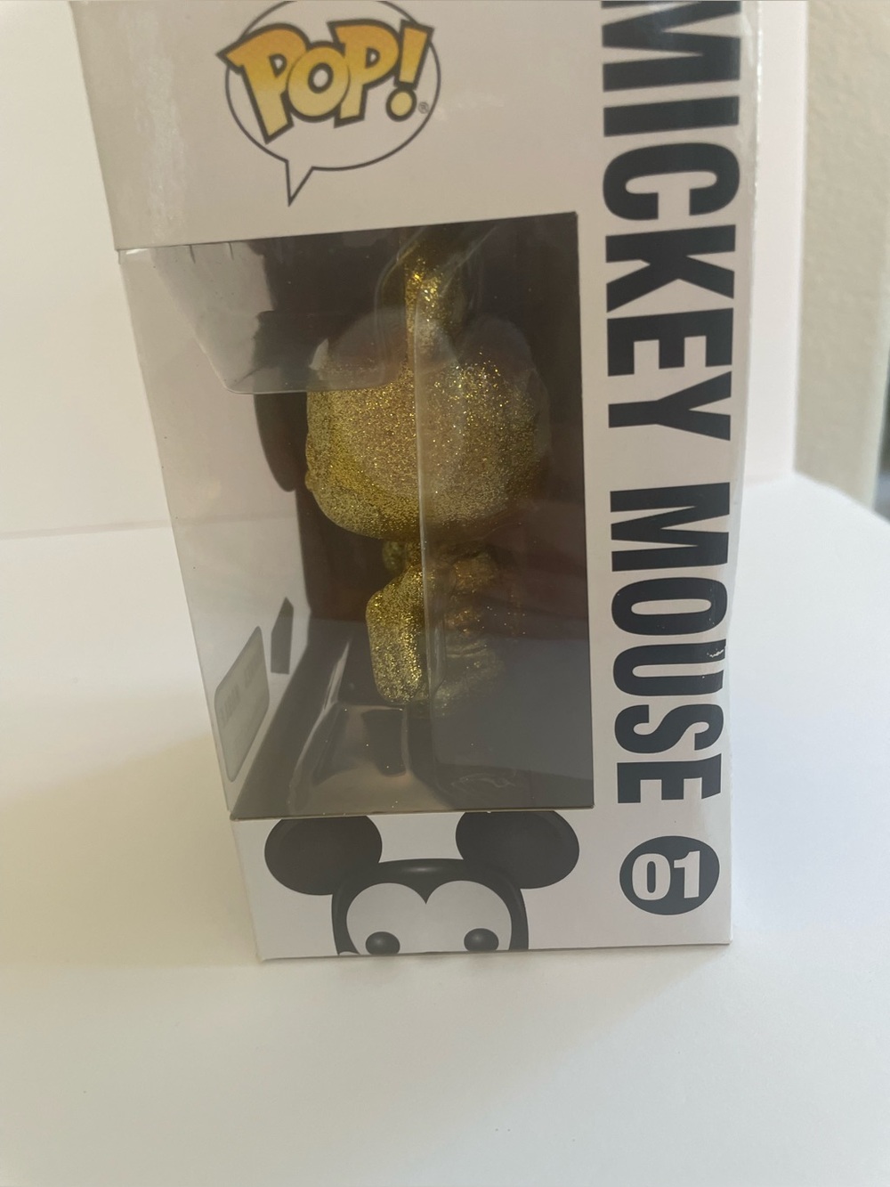 Disney Mickey Mouse pop figurine in glitter gold - Picture 5 of 6